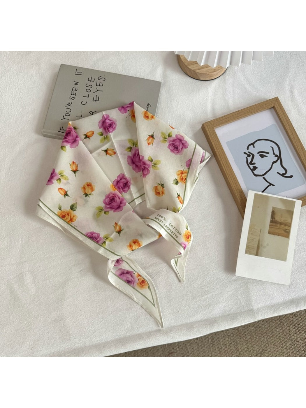 Scarvii - Lightweight Floral Print Diamond-shaped Scarf