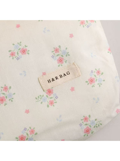 Cosbai - Sweet Floral Handheld Cosmetic Pouch Bag