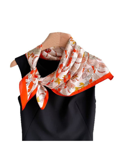 Scarvii - Square Scarf with Feather & Floral Print