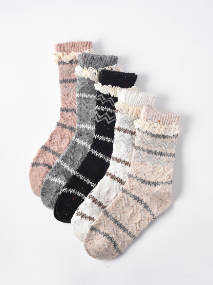 Rufia - Lace Trim Cozy Pattern Crew Socks