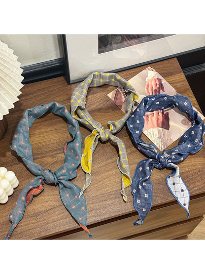 Scarvii - Plaid Ruffle Edge Everyday Triangle Bandana