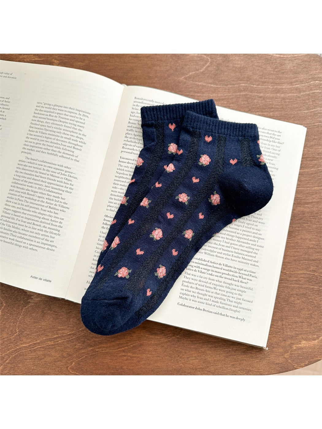 Rufia - Retro Flower and Heart Pattern Ankle Socks