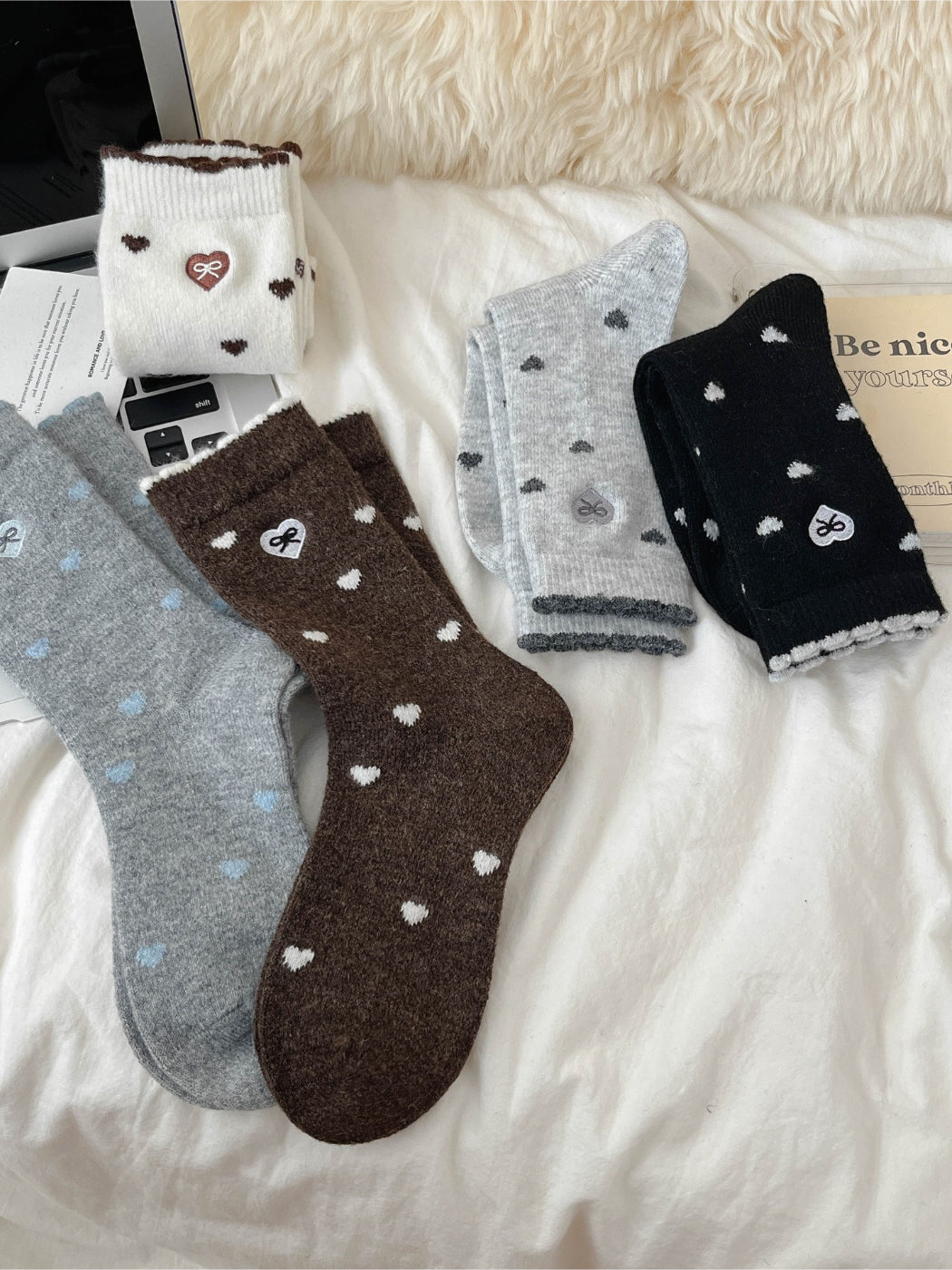 Rufia – Sweet Mid-Calf Socks with Heart & Bow Print