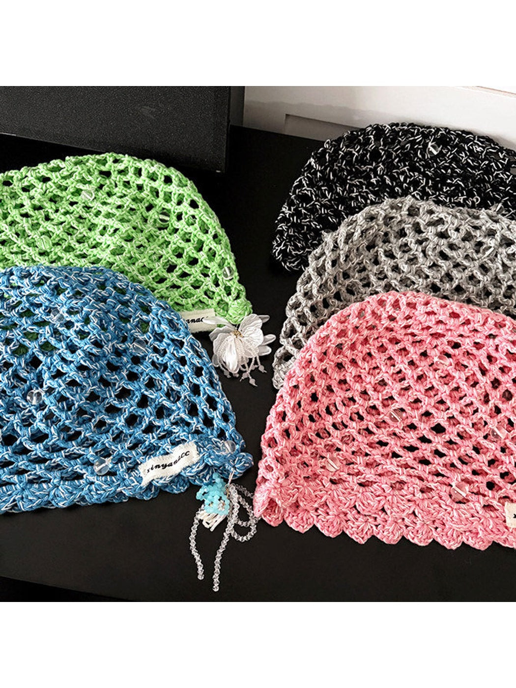 Haila - Solid Color Foldable Hollow Out Knit Beanie
