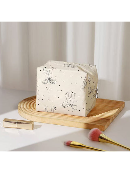 Cosbai - Polka Dot Bow Handheld Makeup Bag Pouch