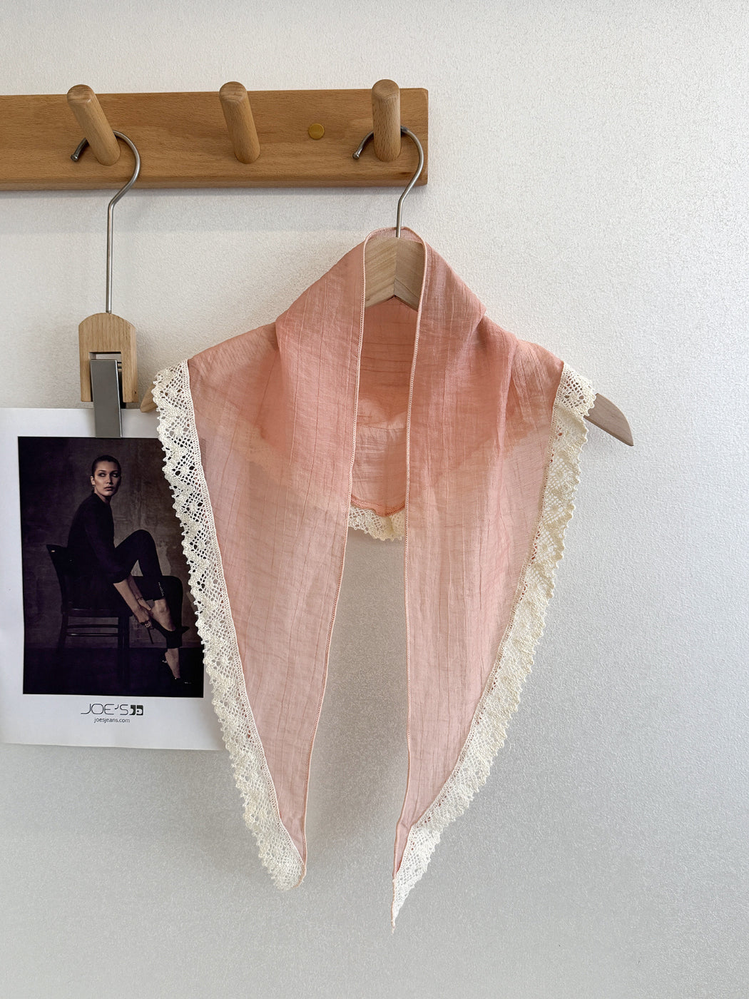 Scarvii - Lace Trim Crinkle Neck Scarf