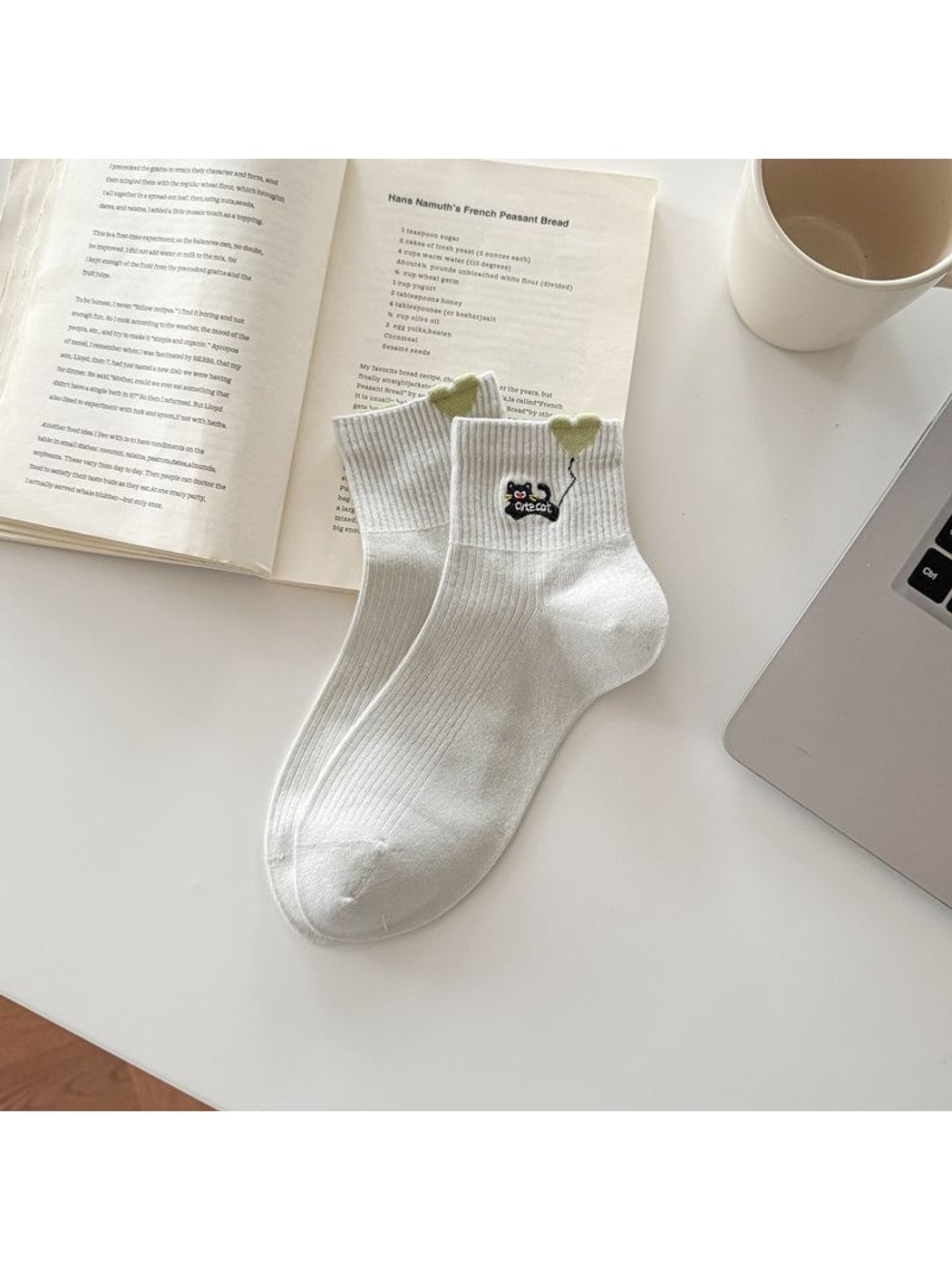 Rufia - Cute Cartoon Heart Pattern Ankle Socks