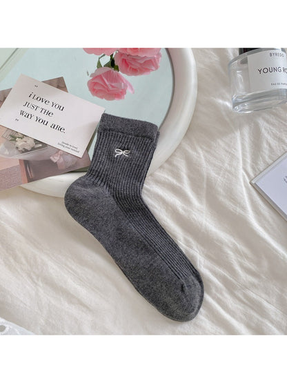 Rufia - Solid Color Bow Detail Crew Socks