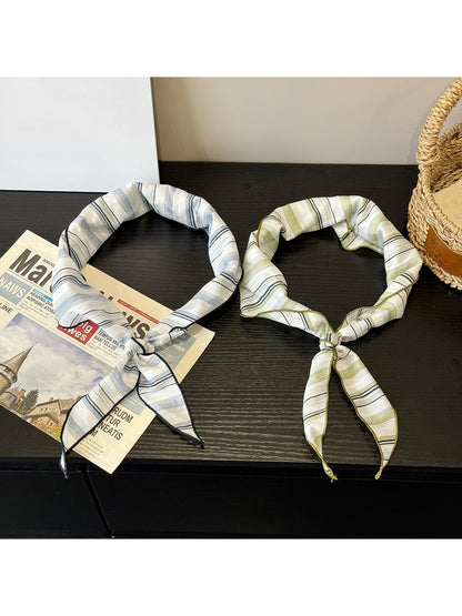 Scarvii - Muted Fine Stripe Triangle Bandana
