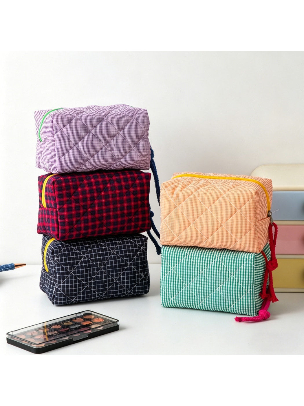 Cosbai - Color Block Plaid Cosmetic Organizer Bag