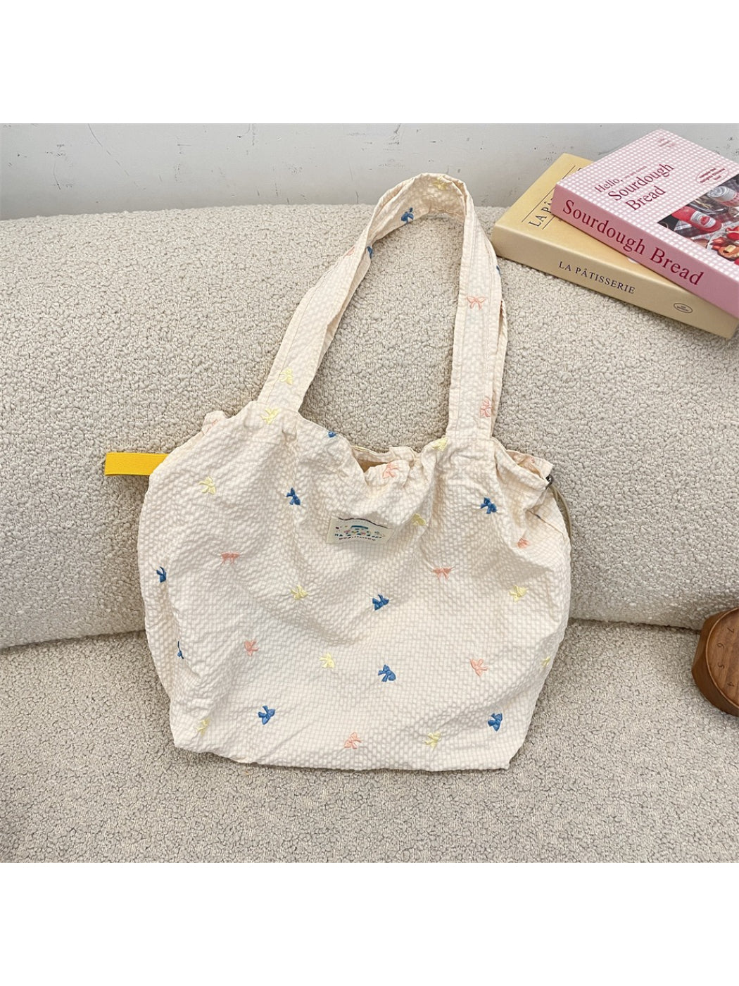 Cosbai - Butterfly Drawstring Shoulder Bag