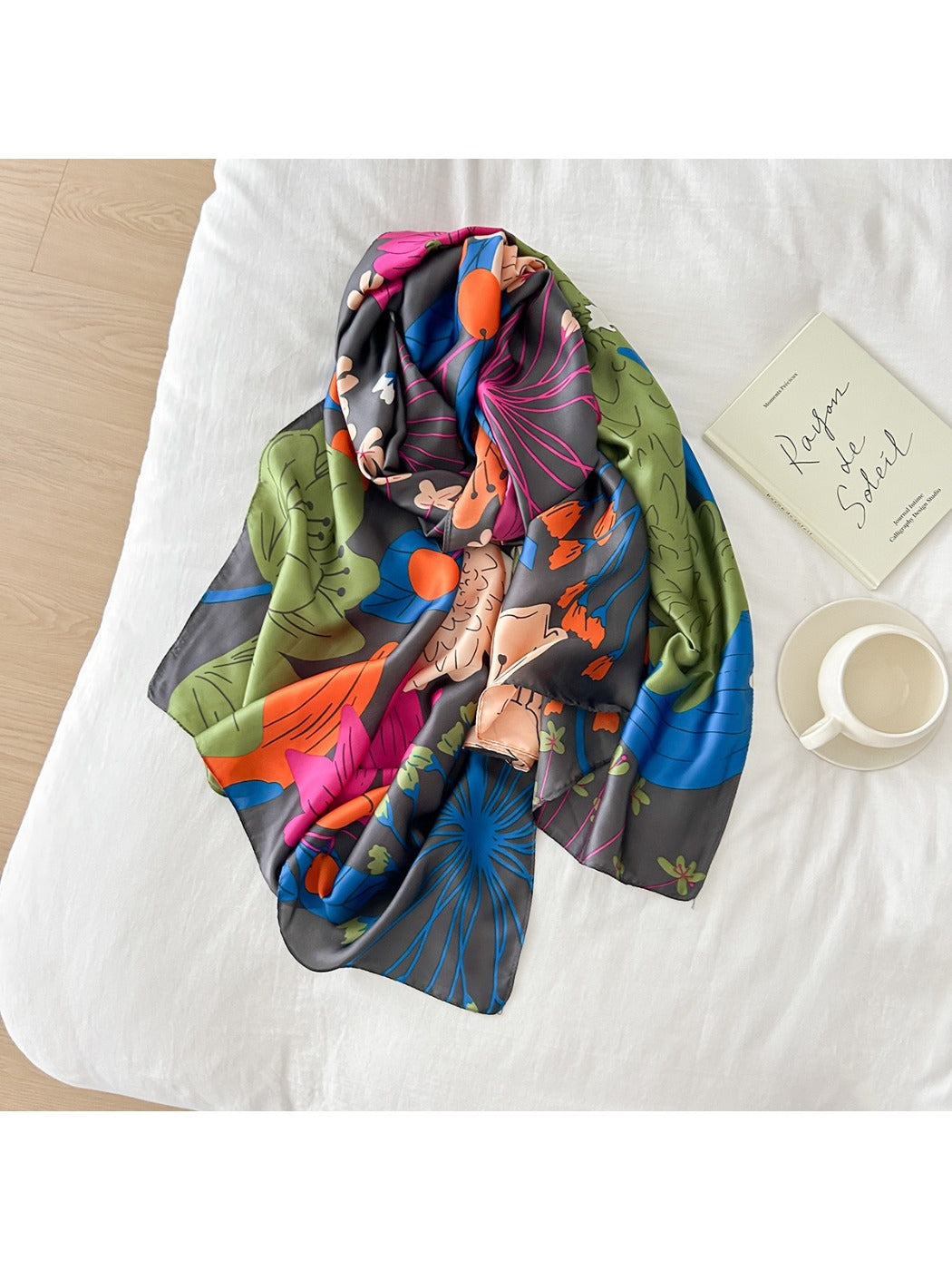 Scarvii - Blooming Magnolia Garden Scarf