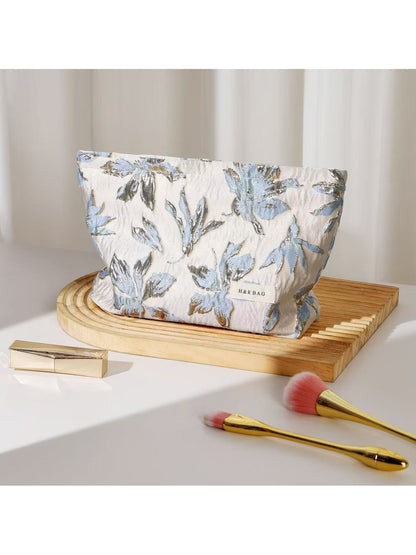 Cosbai - Floral Zipper Makeup Storage Women's Bag