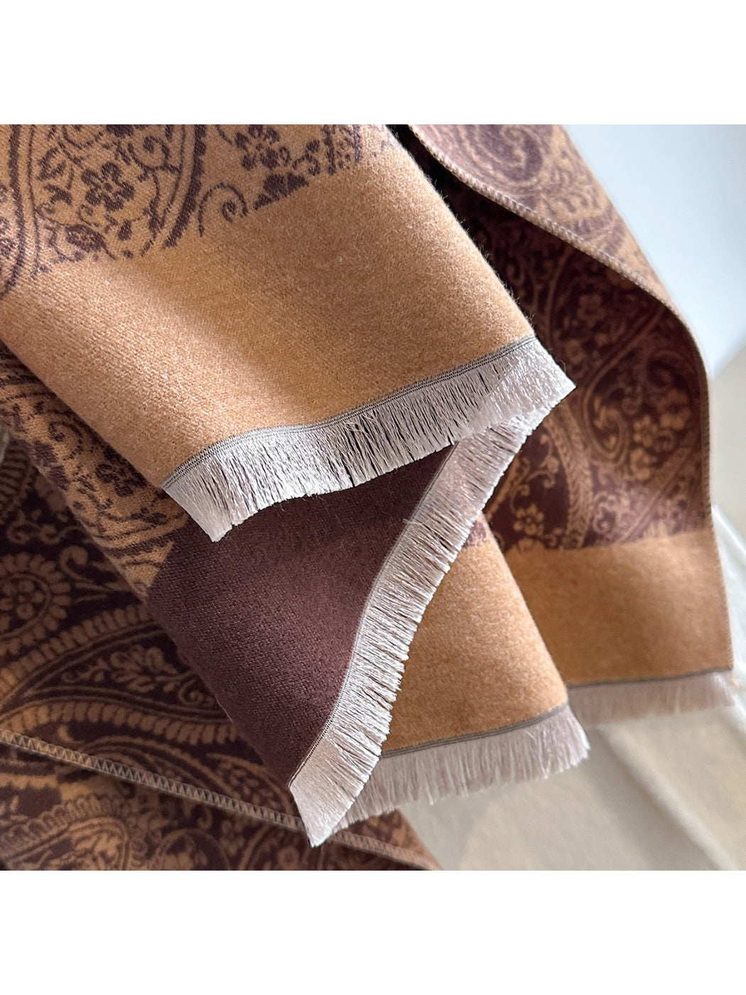 Scarvii – Vintage Paisley Pattern Winter Scarf & Shawl