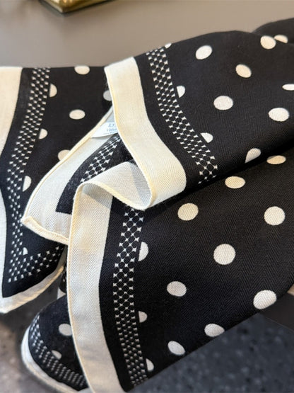 Scarvii - Square Scarf with Polka Dots – Classic & Stylish