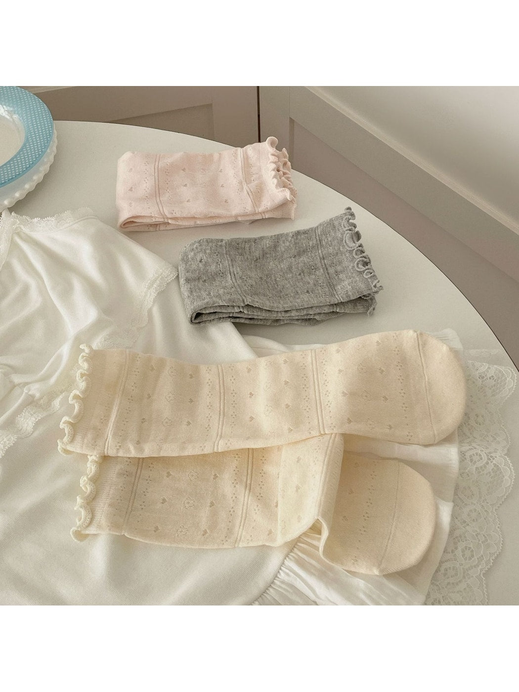 Rufia - Ruffle Cuff Hollow-Out Socks