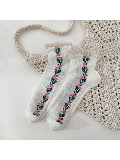 Rufia - Lace Trim Embroidered Floral Crew Socks product image 6