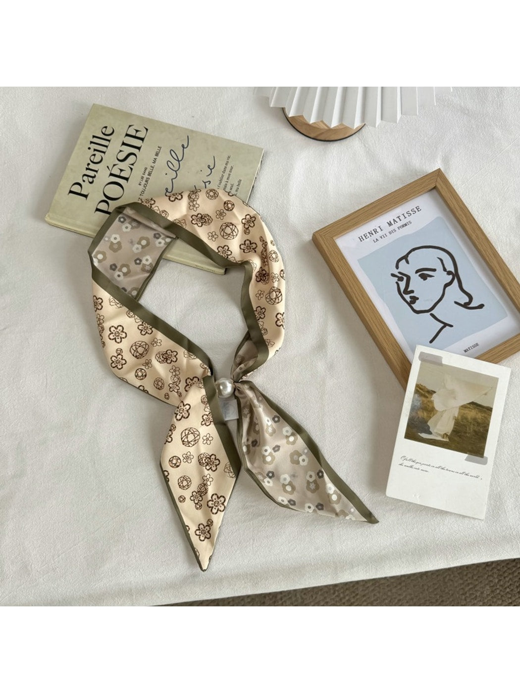 Scarvii - Chic Contrast Trim Narrow Scarf