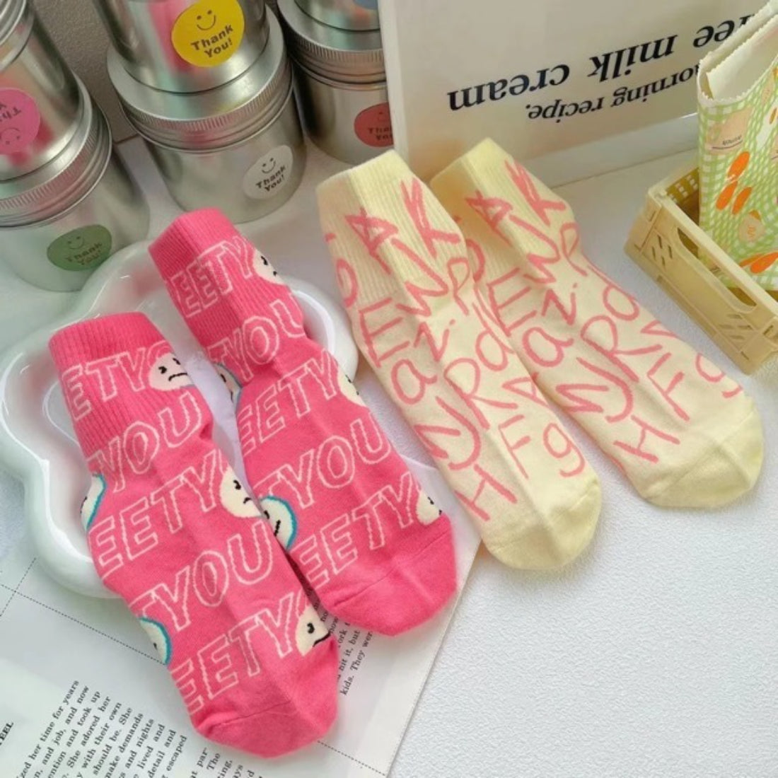 Smiley Graphic Ankle Socks detail view