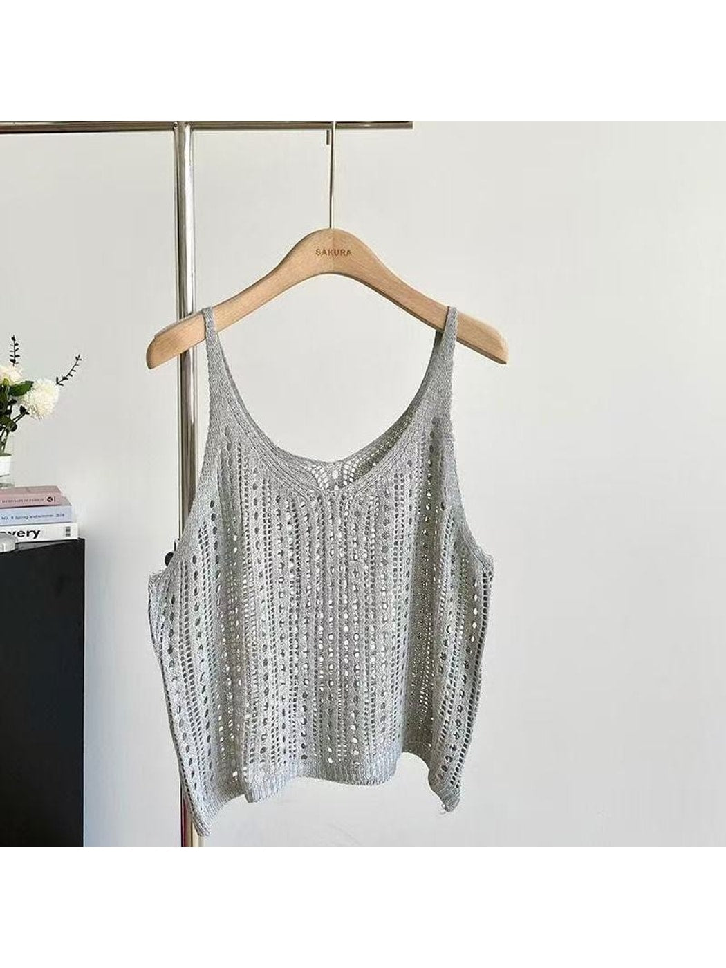 Crosa - Cute Loose Fit Solid Color Knit Vest