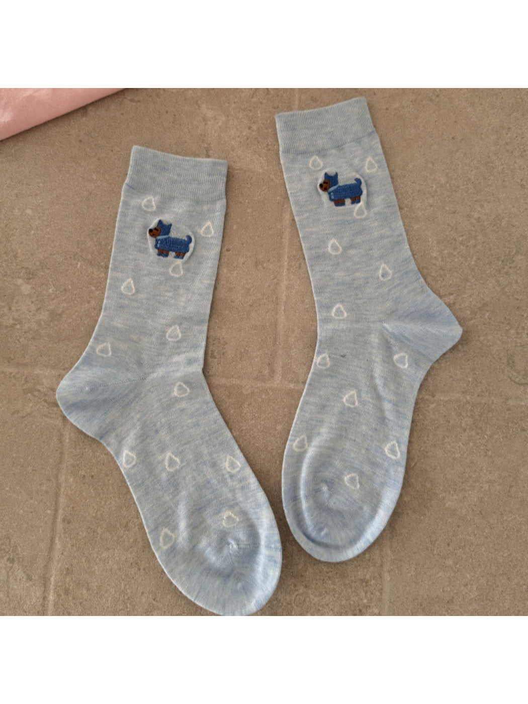 Rufia Raindrop Dog Everyday Socks displayed flat with visible pattern