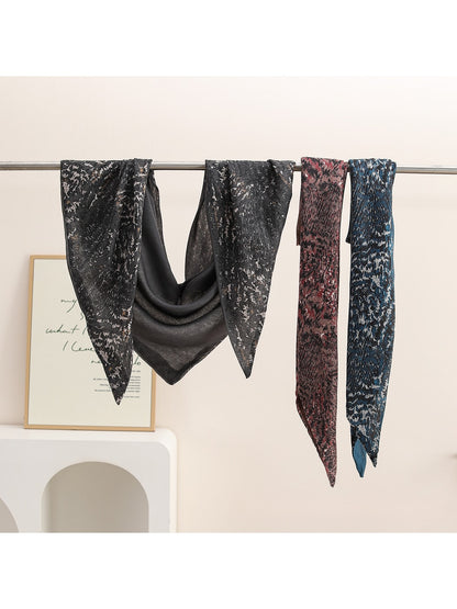 Scarvii - Retro Printed Layering Triangle Scarf