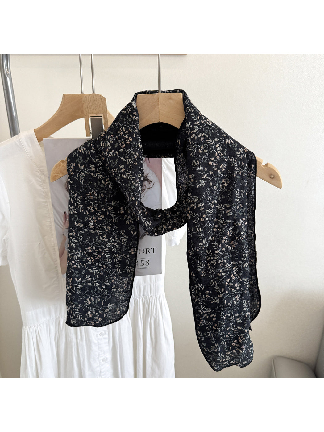 Scarvii - Floral Print Long Scarf