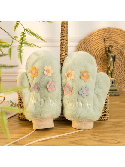 Gloving - Floral Accent Plush Winter Mittens