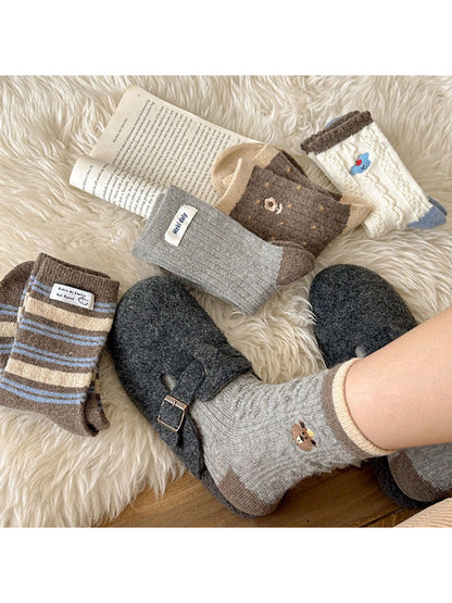 Rufia - Warm Patch Accent Cable Crew Socks