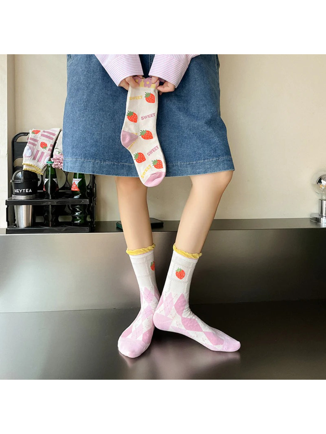 Rufia -  Strawberry Floral Pattern Women's Socks