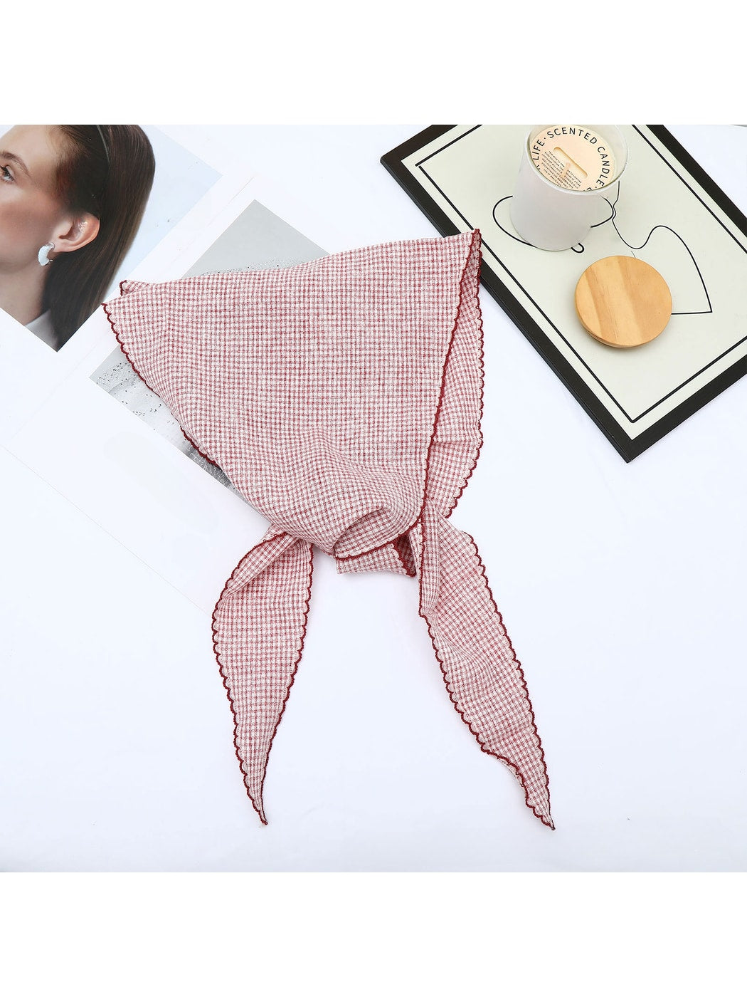 Scarvii - Geometric Check Fashion Triangle Bandana