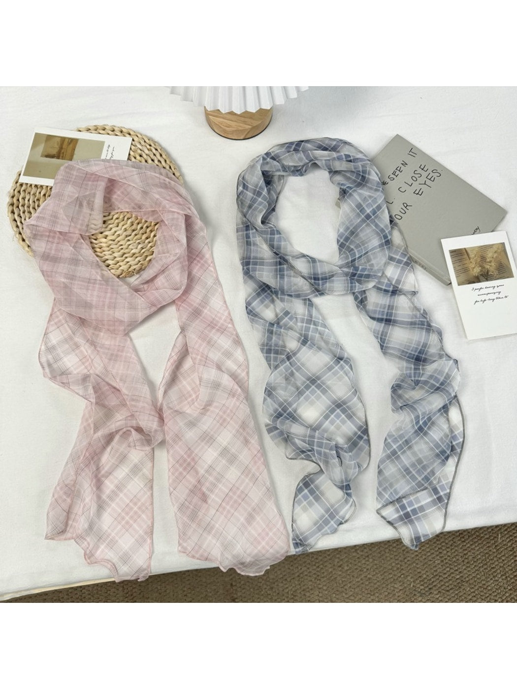 Scarvii - Simple Checked Decorative Scarf