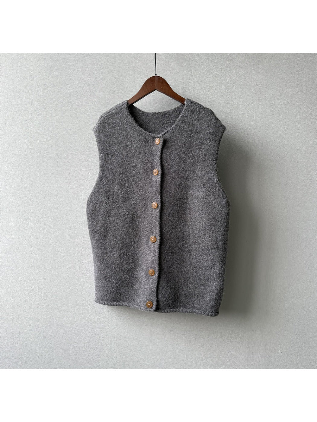 Crosa - Loose and Simple Classic Knit Vest for Women
