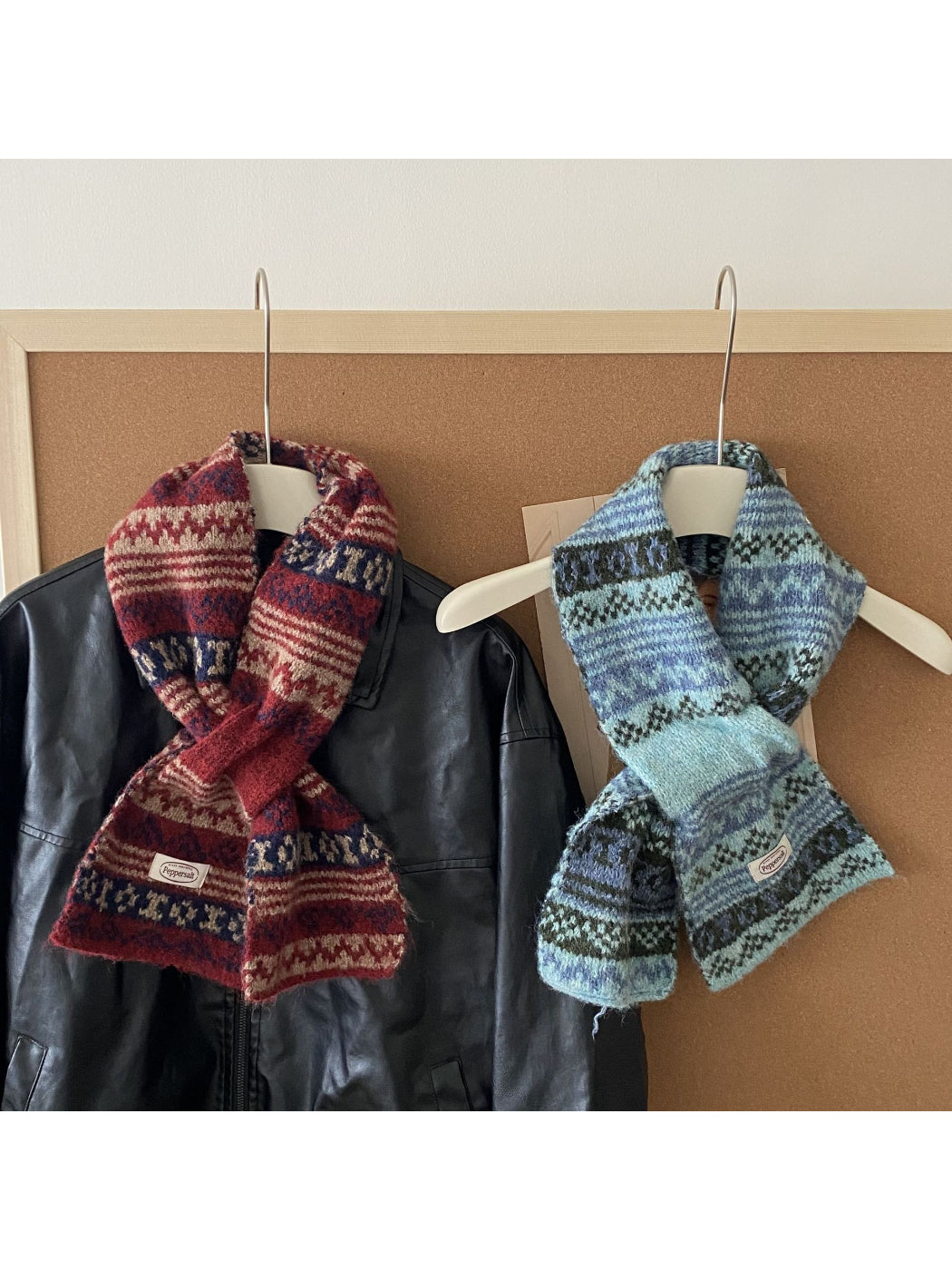 Scarvii - Fair Isle Knit Short Scarf
