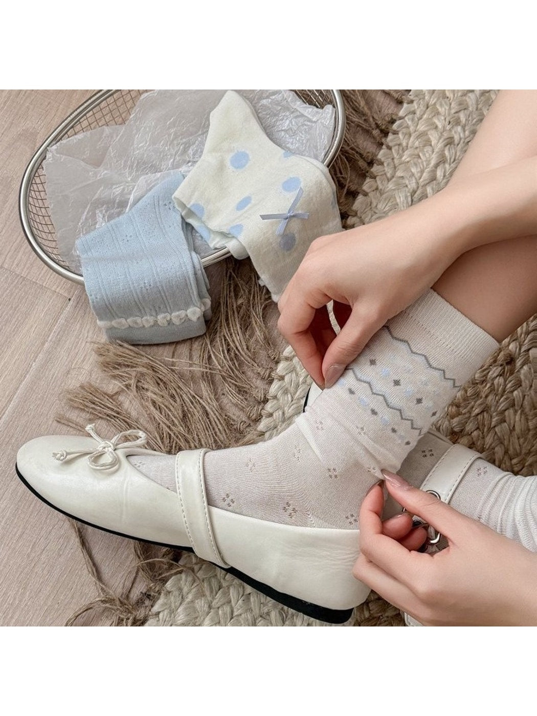 Rufia - Ruffle Trim Bow Detail Women's Crew Socks