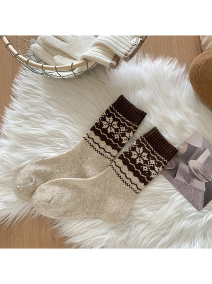 Rufia - Nordic Snowflake Crew Socks