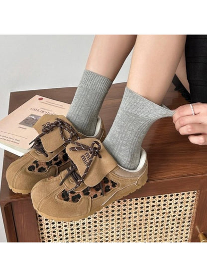 Rufia - Solid Ribbed Everyday Crew Socks