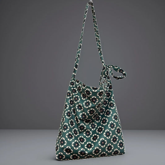 Vintage Green Diamond-Quilted Corduroy Shoulder Bag