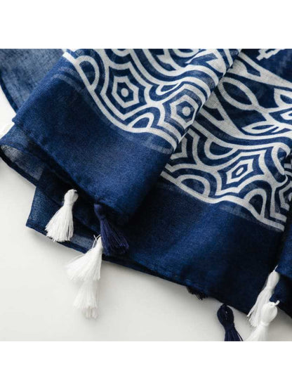 Scarvii - Classic Botanical Pattern Print Scarf