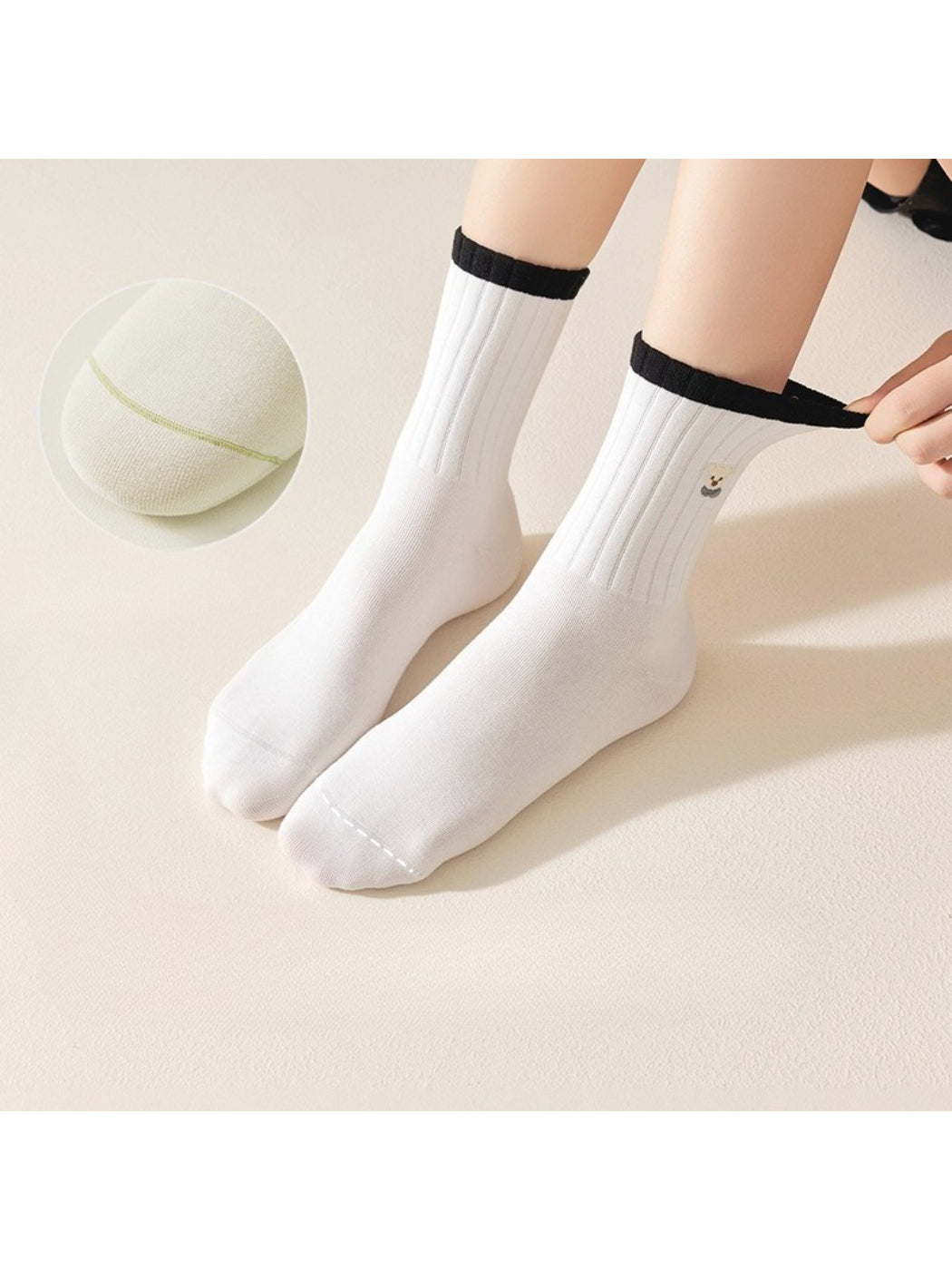 Rufia - Embroidered Bear Ribbed Crew Socks