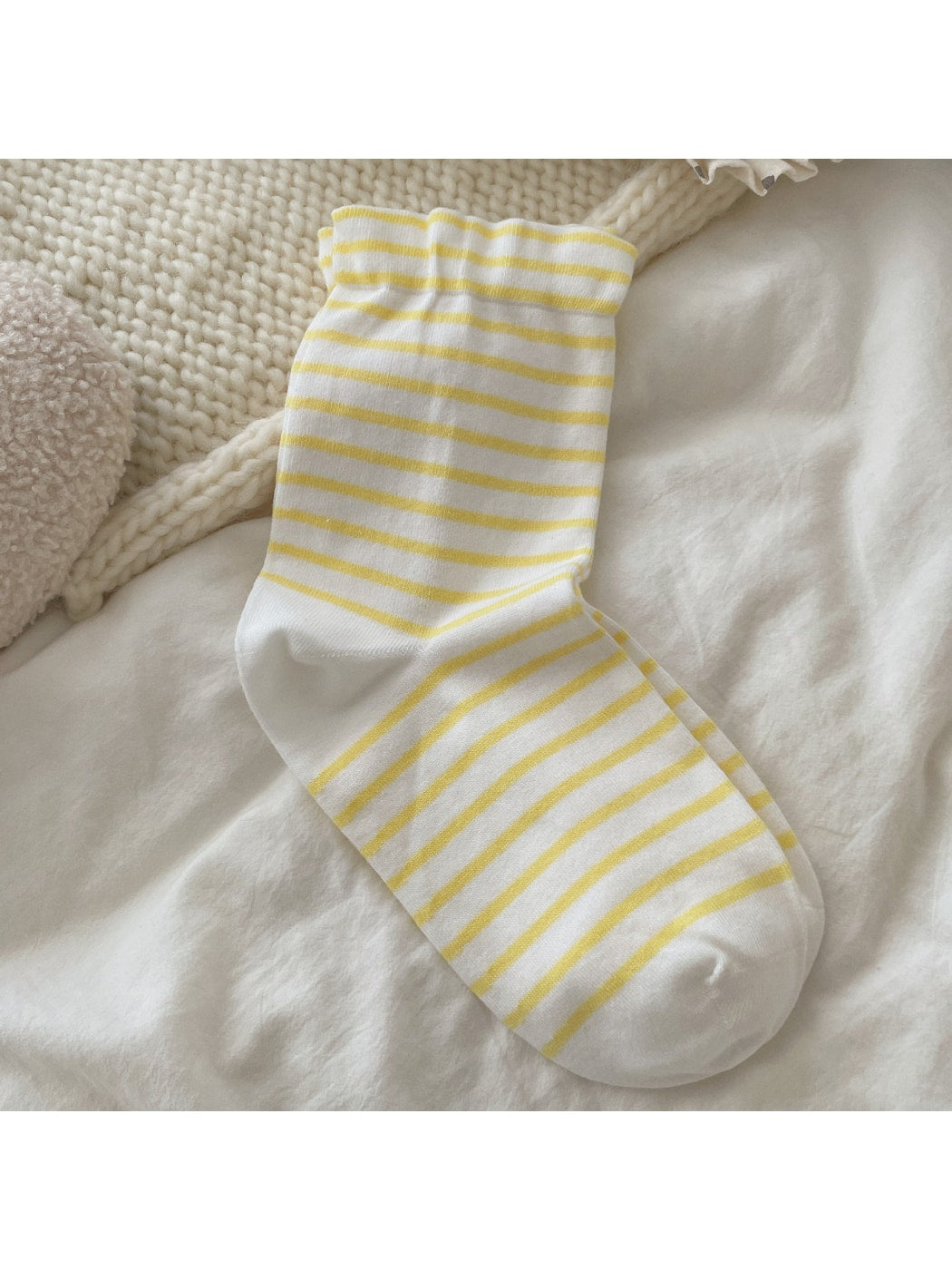 Rufia - Simple Style Striped Loose Fit Crew Socks