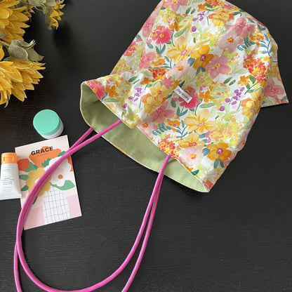 Close-up of Cosbai pink strap floral tote bag showing floral pattern