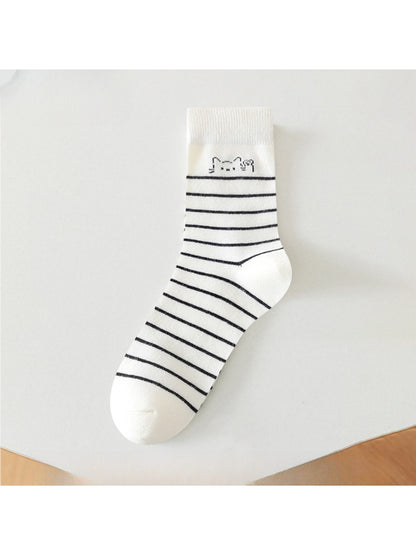 Rufia - Playful Cartoon Cat Theme Crew Socks
