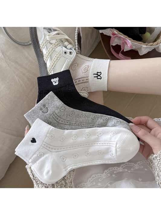 Rufia - Openwork Heart Motif Ankle Socks