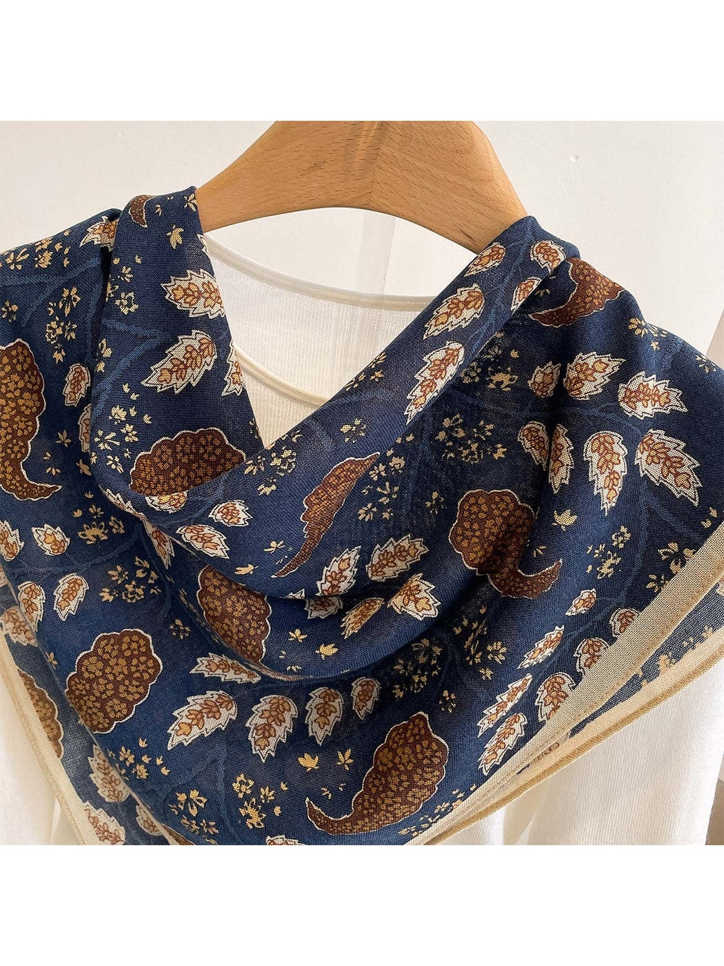 Scarvii - Rustic Floral Printed Tassel Square Scarf