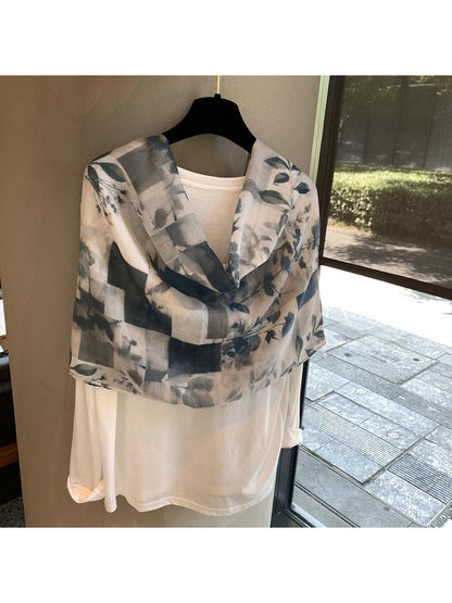 Scarvii - Leaf Print Grid Pattern Shawl