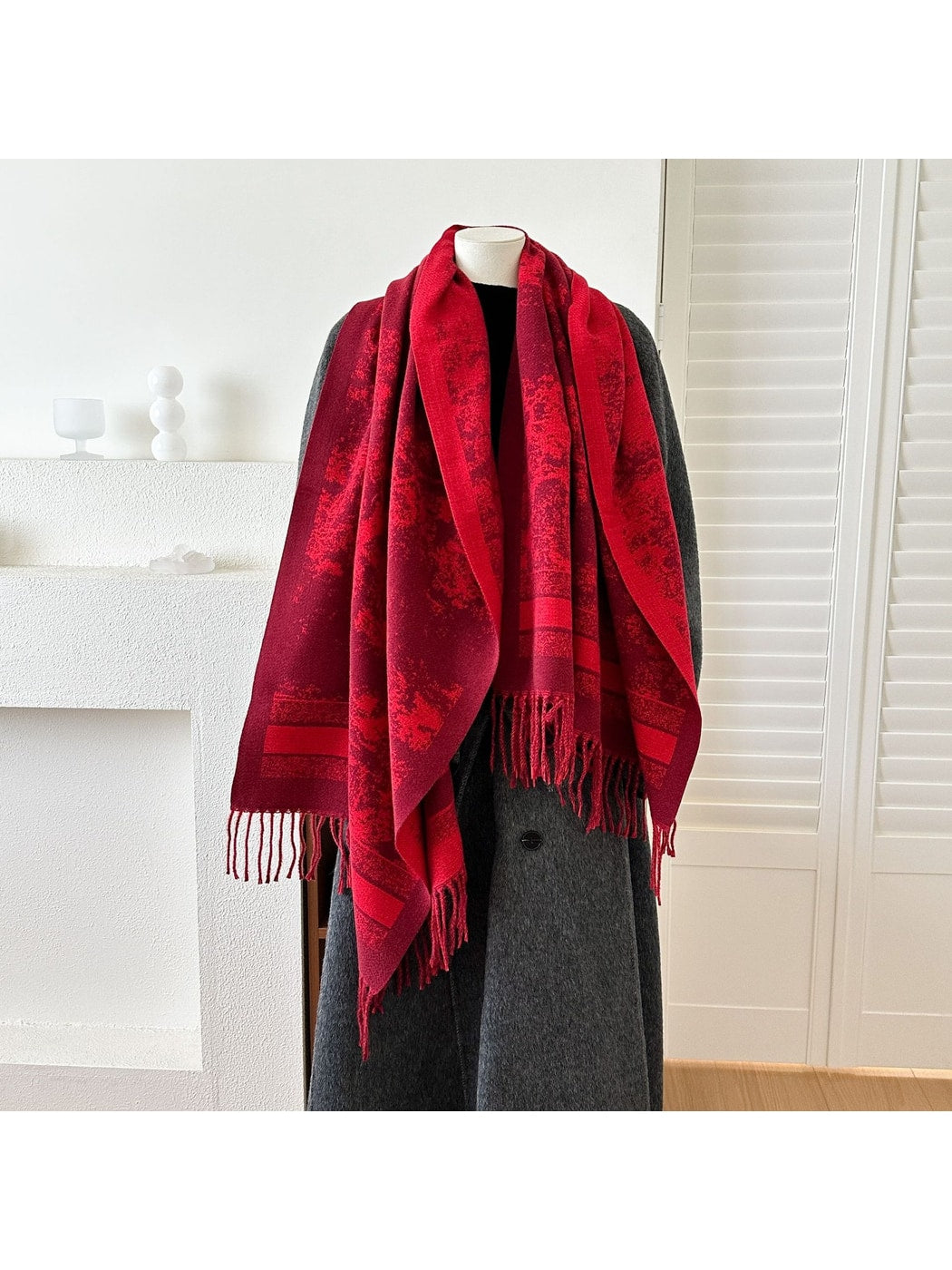 Scarvii - Reversible Jacquard Fringe Scarf