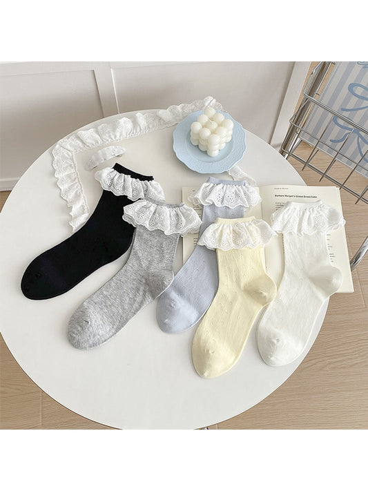 Rufia - Lace Scalloped Cuff Openwork Crew Socks