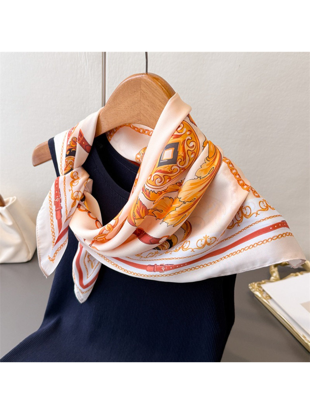 Scarvii - Chain Medallion Square Scarf