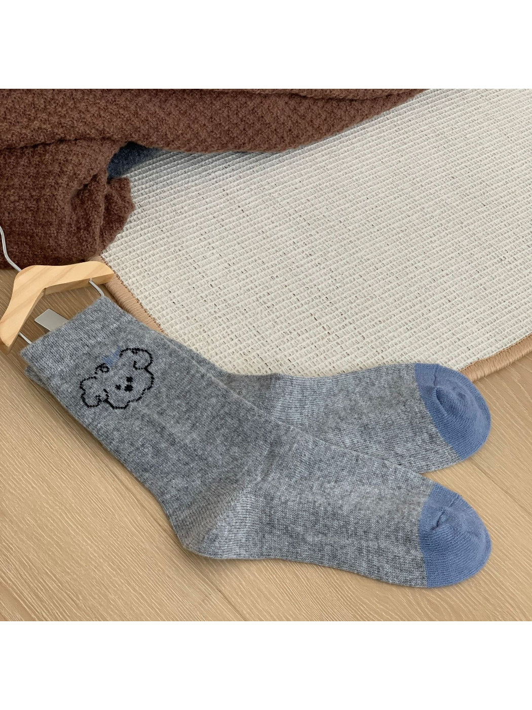 Rufia - Teddy Face Cozy Crew Socks